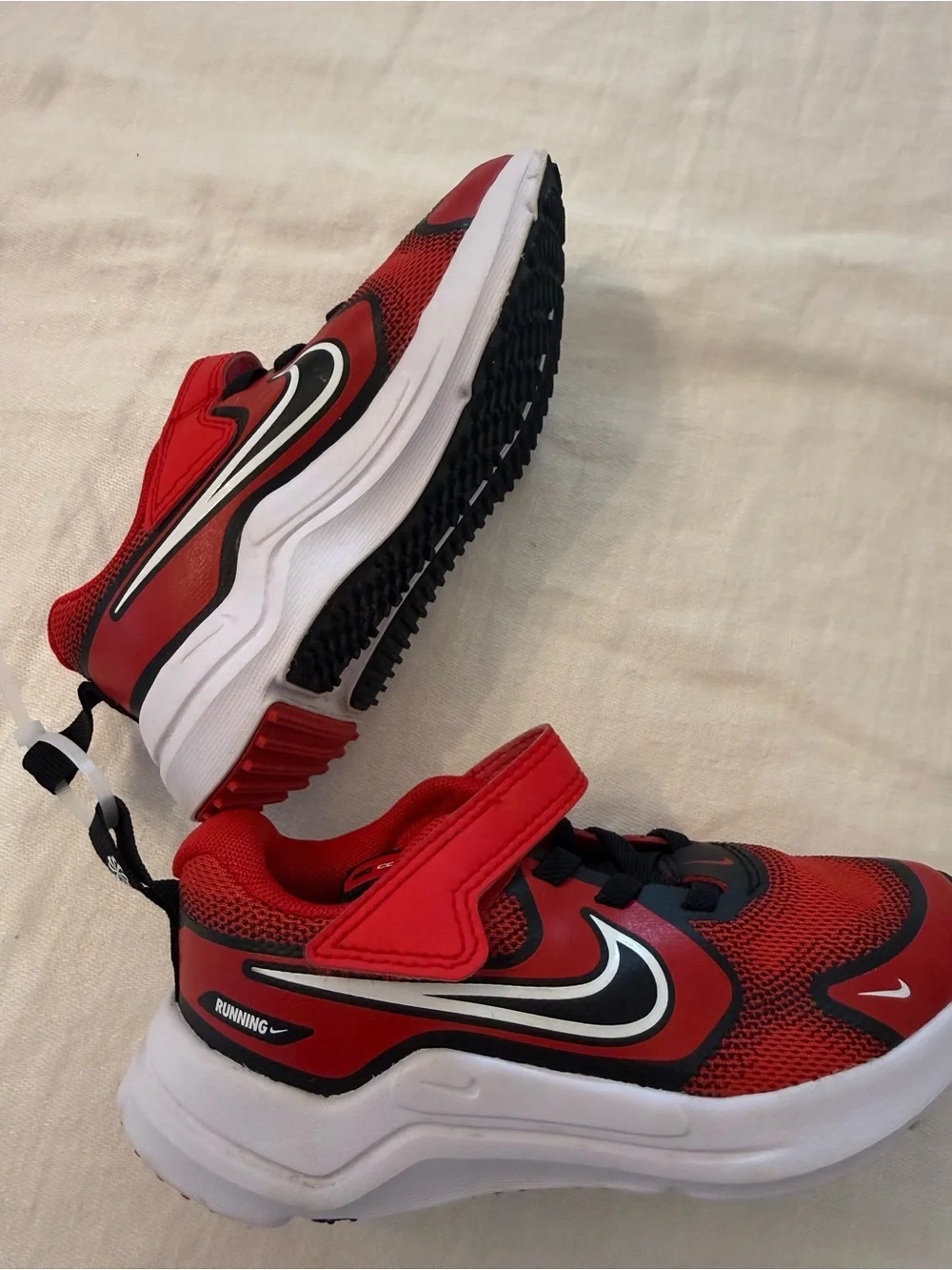 Nike Cosmic Runner Little Kids' Shoes